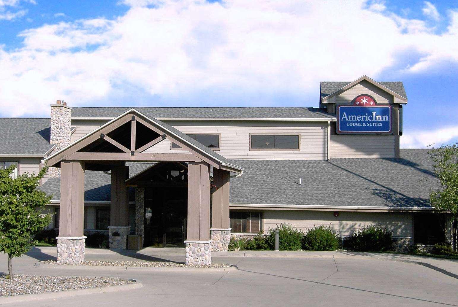Red Lion Inn & Suites Grimes Exterior photo